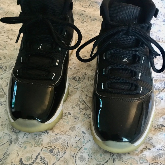 Men’s Nike Jordan’s 11Retro jubilee 25th Anniversary edition Size 10 - Picture 1 of 6